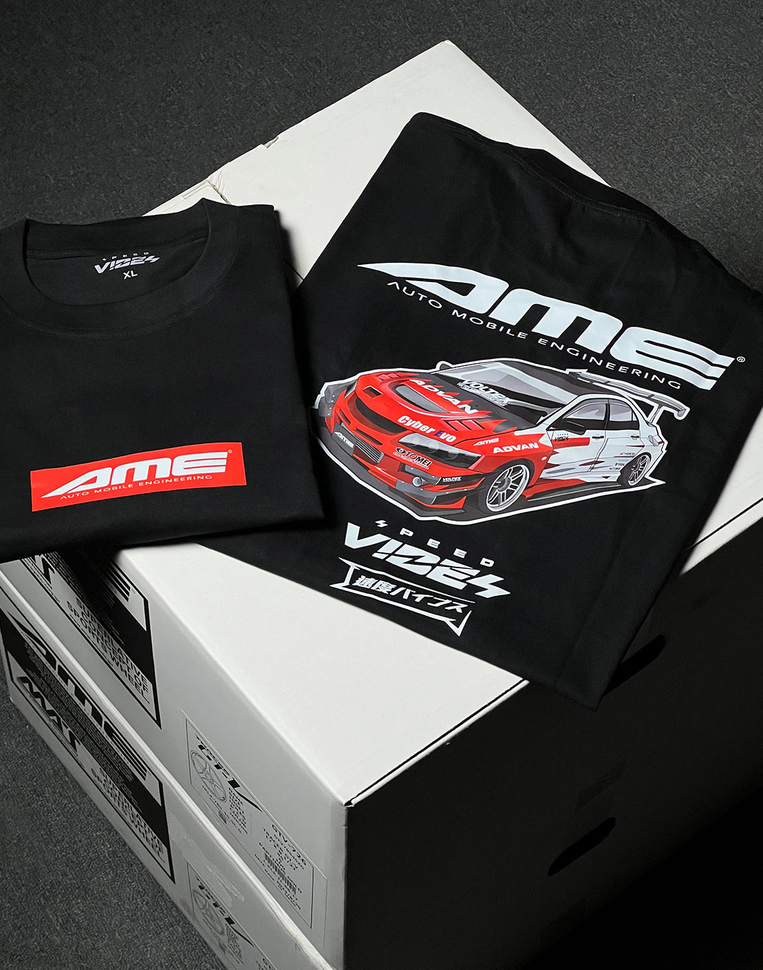 CYBEREVO graphic T-Shirt