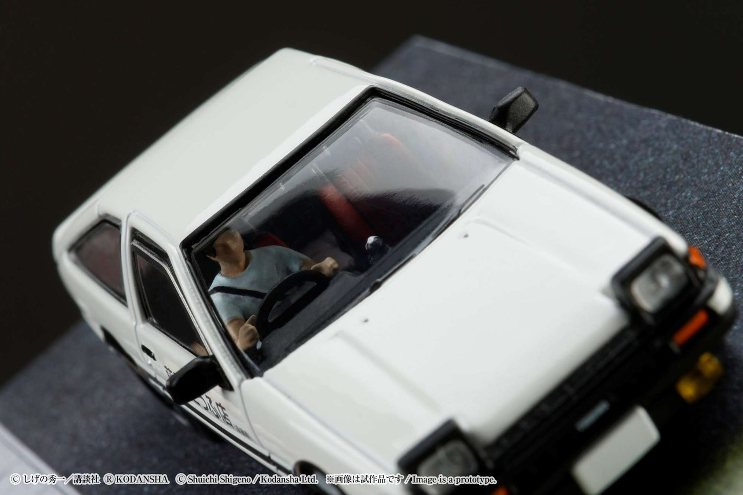1/64 Toyota SPRINTER TRUENO GT APEX AE86 (HJ643008DA)