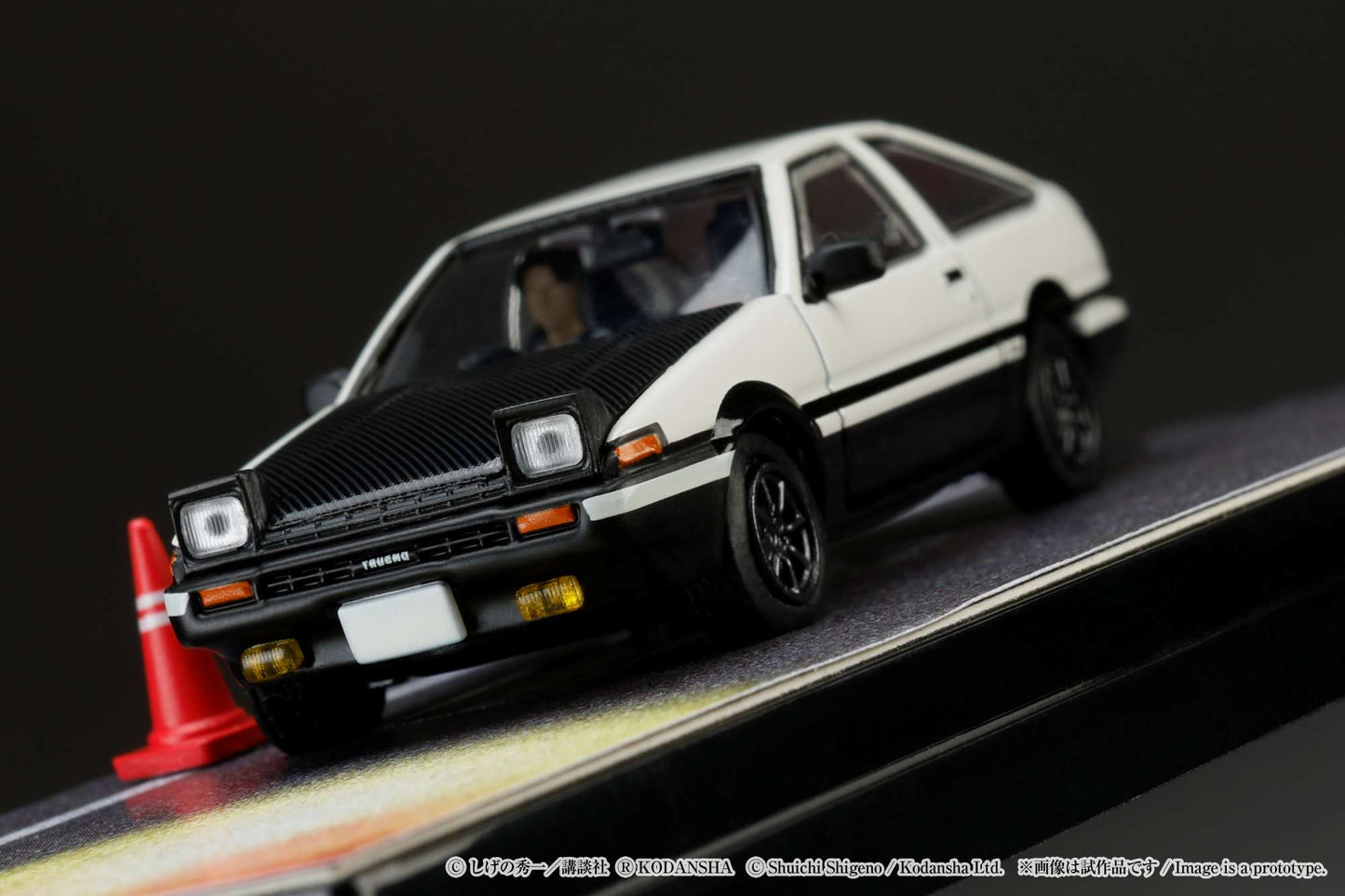 1/64 Toyota SPRINTER TRUENO GT APEX AE86 (HJ643008DC)