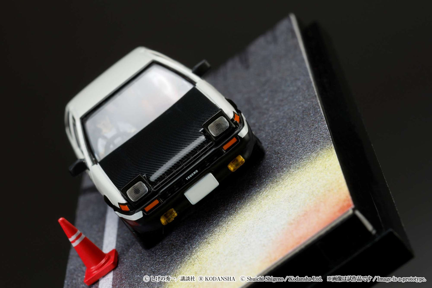 1/64 Toyota SPRINTER TRUENO GT APEX AE86 (HJ643008DC)